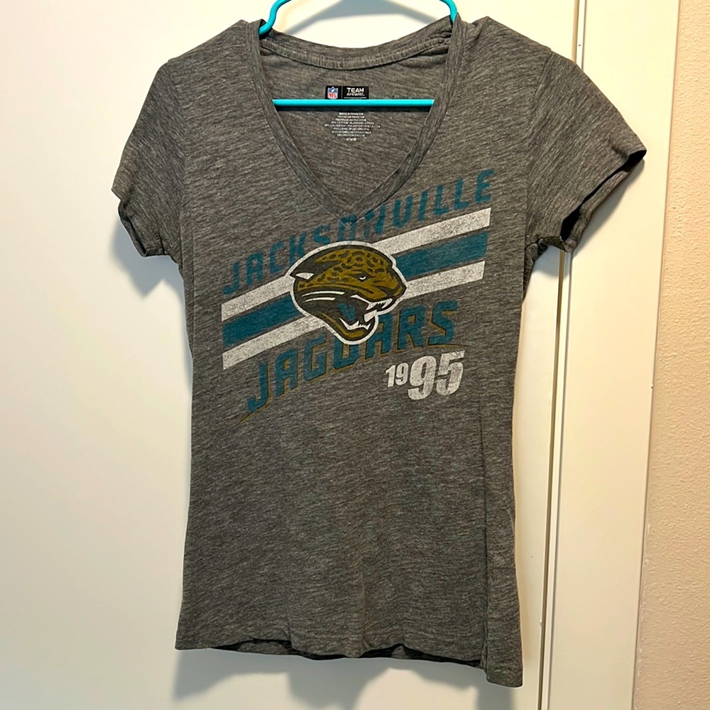Jacksonville Jaguars Inaugural Year 1995 NFL Team Apparel Women’s V-neck T-shirt